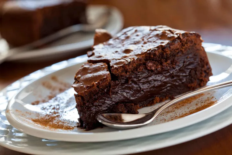 Bolo mousse de chocolate