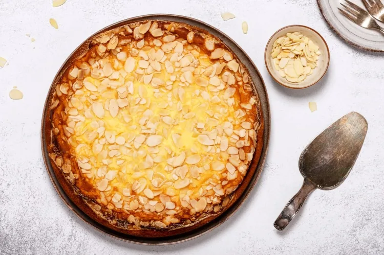 Tarte de gila e amêndoa