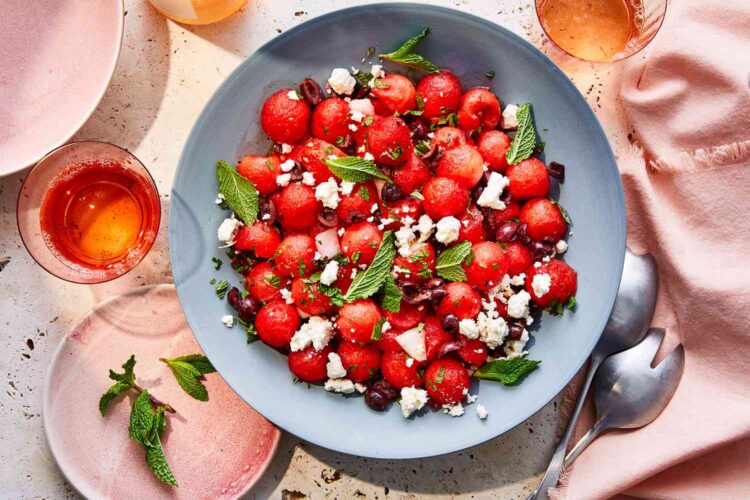 Salada de melancia e queijo feta