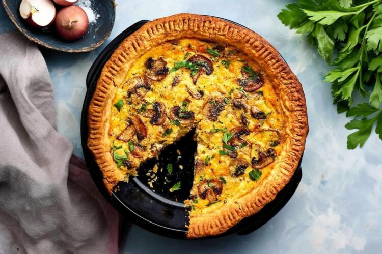 Quiche de fiambre, cogumelos e espinafres